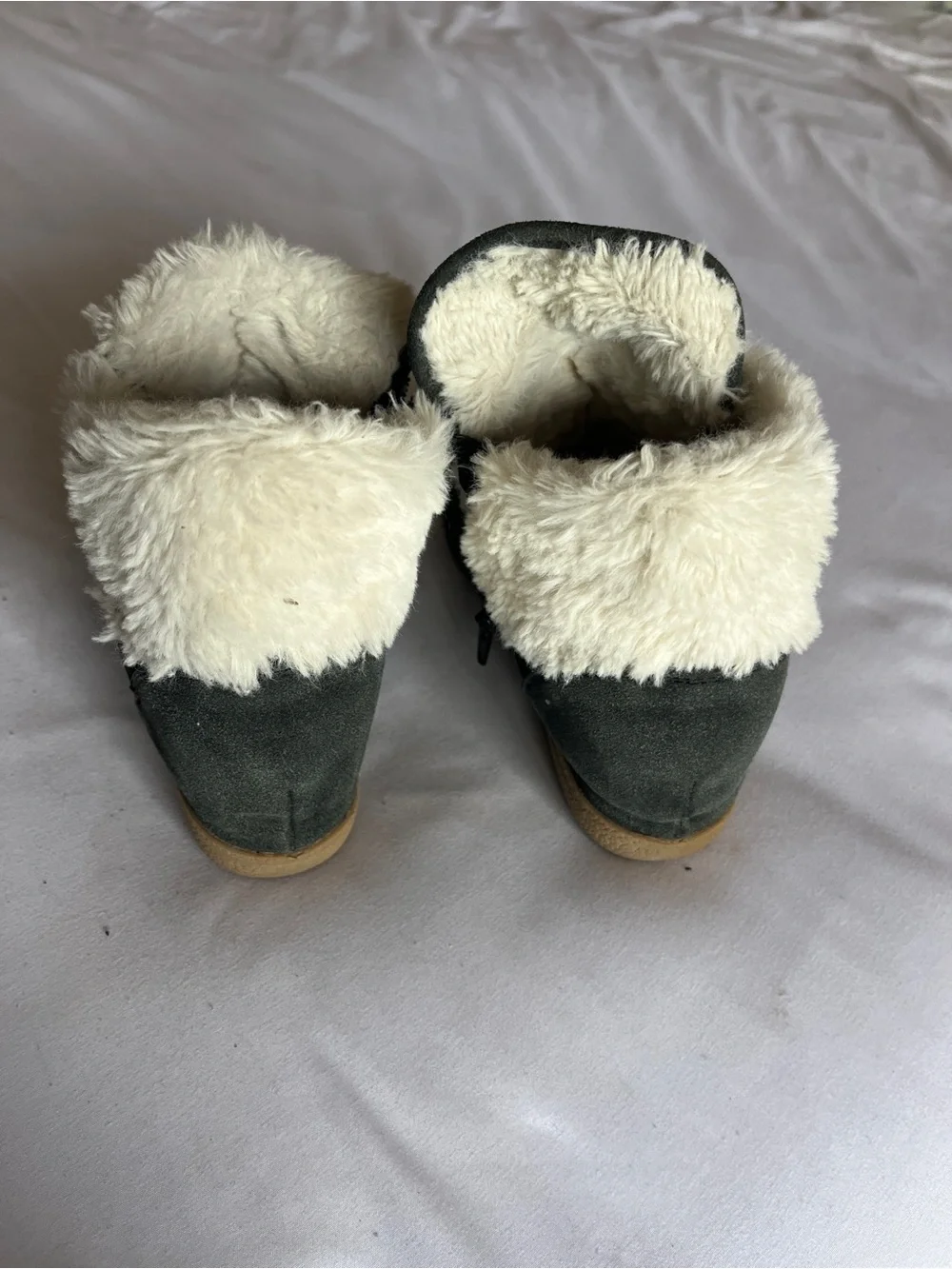 Justice Girls Size 9 Dark Gray Faux Fur Trim Lace-Up Ankle Wedge Boots